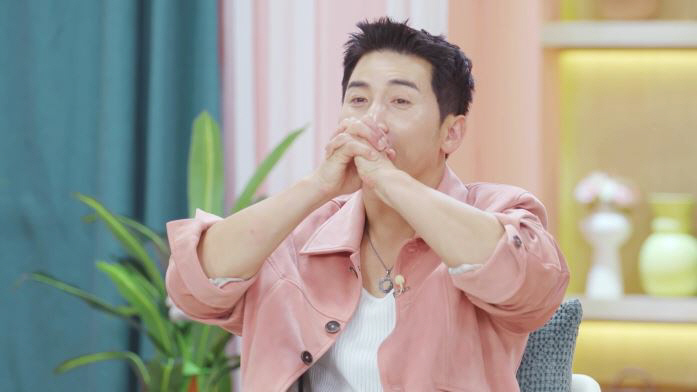 The MCs were also embarrassed by Dolsing's surprise confession at 5 a.m…I've seen Lee Ji-hye well, but I feel betrayed. (Dol Singlez7)