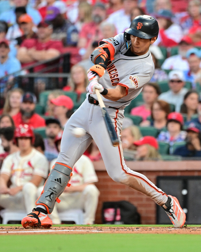 No, you didn't end the season? It's unusual to see the late runaway Jung-hoo and SF's crazy momentum
