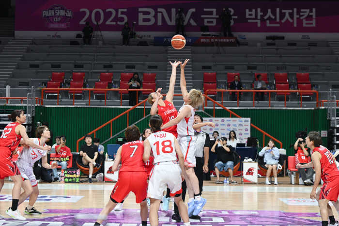  Park Shinja Cup won for 3 consecutive years...Defending champion Fujitsu wins rival Denso to reach the top for 2 consecutive years