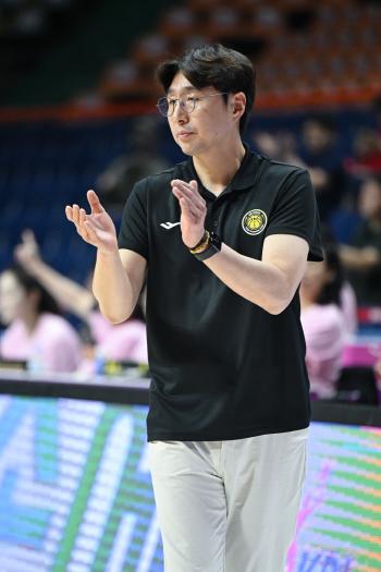  Park Ji-soo's one-man team is out. Super team is getting ready for Cheongju KB Plan AB...to be able to improve