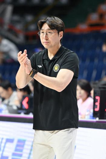  Seok-pan, CEO of KB, Kim Wan-soo wanted to show his improvement...I'm sorry