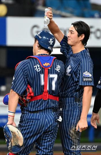  Koo Ja-wook and Minho, congratulations on your 350th home run