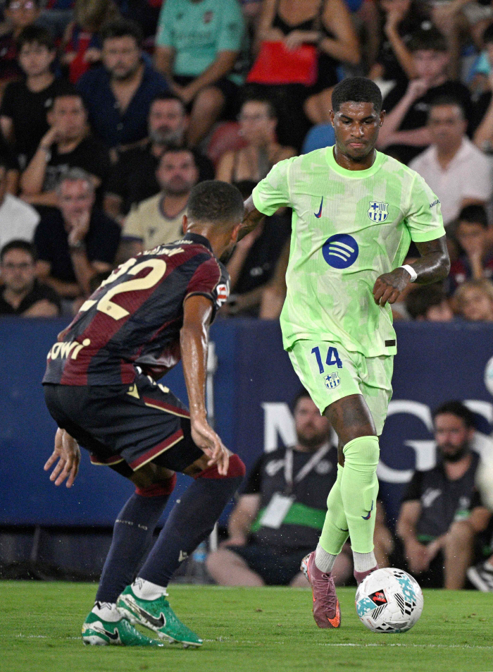 Shock revelation Rashford getting kicked out of Barcelona! Director Flick's Gambling Failure Approaches Withdrawal of Lease...Penalty charge of 8.1 billion → Last chance left