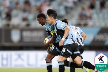 Tungara Wonder Goal, Cheonan Laughs After 4 Games→Gimpo match 31 complete victory Hwaseong Chungnam Asan drew 11 