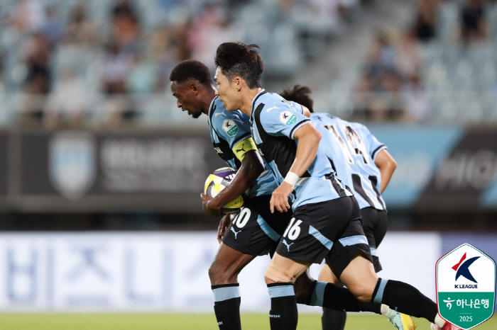 Tungara Wonder Goal, Cheonan Laughs After 4 Games→Gimpo match 31 complete victory Hwaseong Chungnam Asan drew 11