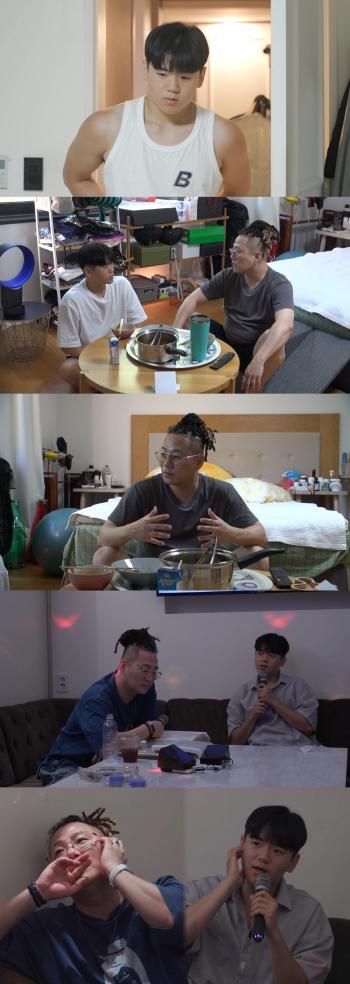 What is the reaction to Yoon Hoo and Yoon Min-soo's mention of divorce?Dad and Mom's situation is different (My Little Old Boy)