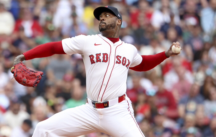 101st 1st innings ever, 4K Chapman enters ERA in 0 points range! Are all indicators aimed at FA bullpen biggest a LAD?