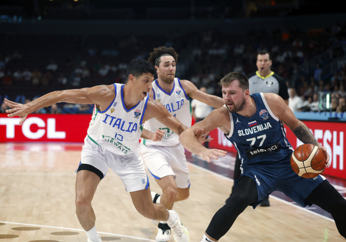 As expected of Hallelujah. Doncic's one-man show with a 42-point blast. Slovenia advanced to the quarterfinals. It had an off-season physical modification effect.