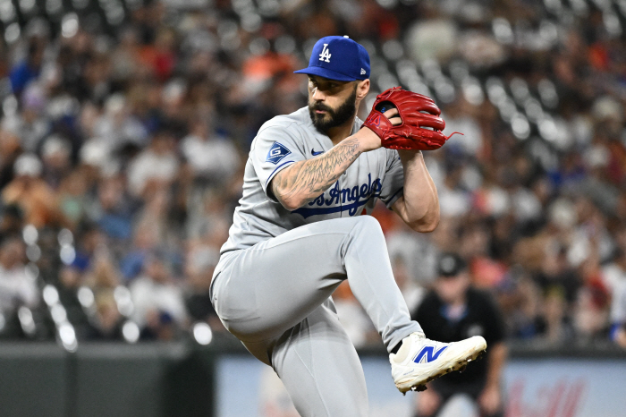 Is he a spy sent by an Earth rival? LAD spending 131.8 billion won and getting hit in the back of the head, Ohtani  Finishing theory has emerged rapidly