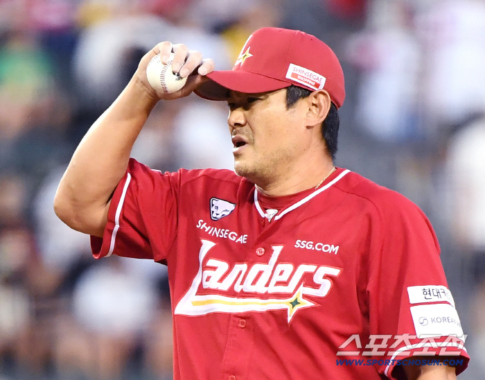 Is it the effect of Lee Sung-yong's renewal? The first-place team wins, loses 9 games, wins 5 consecutive games, and solidifies 3rd place. I succeeded in breaking the seal again today.