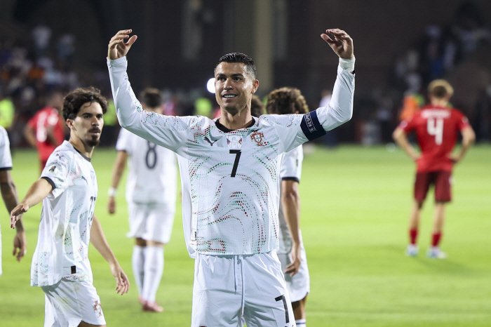 Jota, are you watching from the sky? Ronaldo's emotional ceremony for his best friend, which sparked controversy over his absence from the funeral