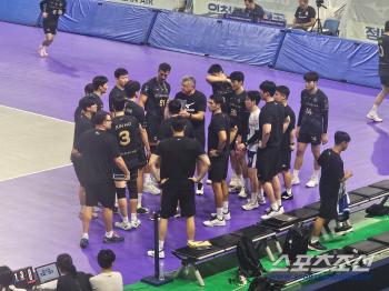 Korean Air, which is a big challenge for us, overwhelms the Dutch national team...Expectation of the effect of Brazilian master craftsmen to rise