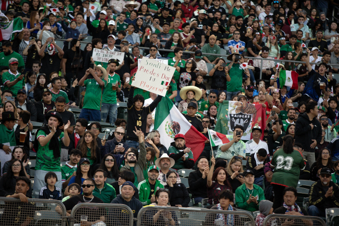 Laser terror? Should Korea also be careful? The aftermath of the Japan-Mexico match...Endo's laser-launched, the director explodes due to poor judgment