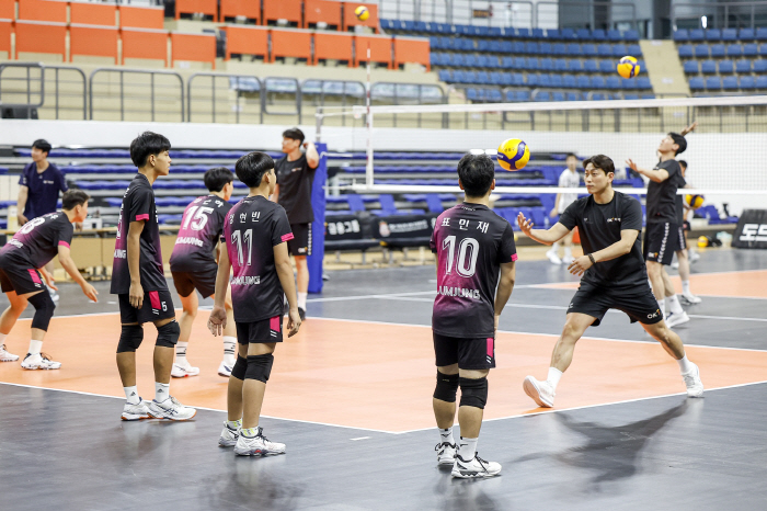 OK Savings Bank Invites Busan Used Volleyball Department! DREAM volleyball class is so hot