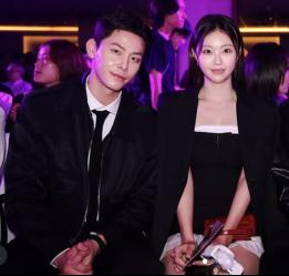 Rumors of dating with Jang Tae-oh and Jung Yoo-jin, who are only good colleagues. 