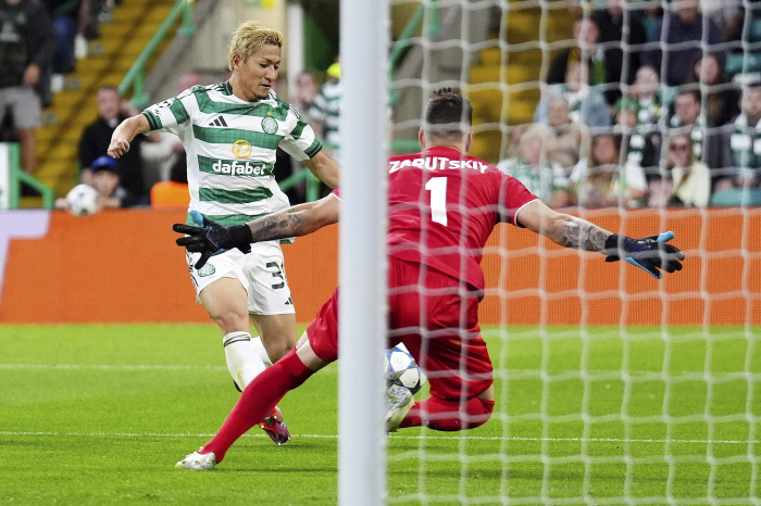 Exclusive report! I can't let go of my crazy love for a player → The shackles of Celtic...Will Rogers be able to breathe if he becomes an EPL manager