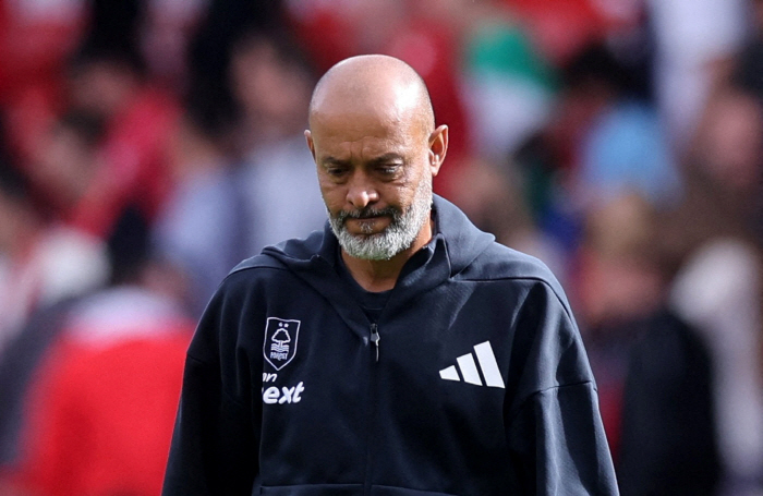 He made it to the European stage for the first time in 30 years, and the strong candidate for the replacement of Nottingham due to discord with the former teacher and owner of SON is also former teacher of SON 
