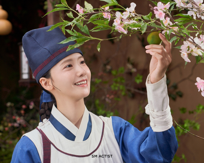 Im Yoon-ah, at this point, the ratings tyrant..Seo Tae-ji's comeback home singing is the most popular roof kick