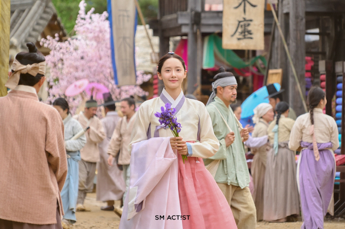 Im Yoon-ah, at this point, the ratings tyrant..Seo Tae-ji's comeback home singing is the most popular roof kick