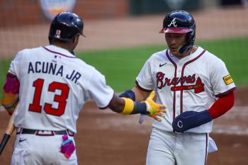 Lucky ball entered ATL, joined by Kim Ha-sung to strengthen the shortstop position Gives Coach Snitker 800 wins