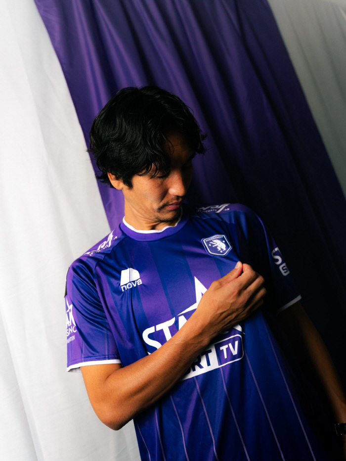  Japan National University's beautiful challenge a year before Son Heung-min, re-enters Europe at the age of 34...Beir's Hoot Official Entrance