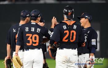  Hanwha won
