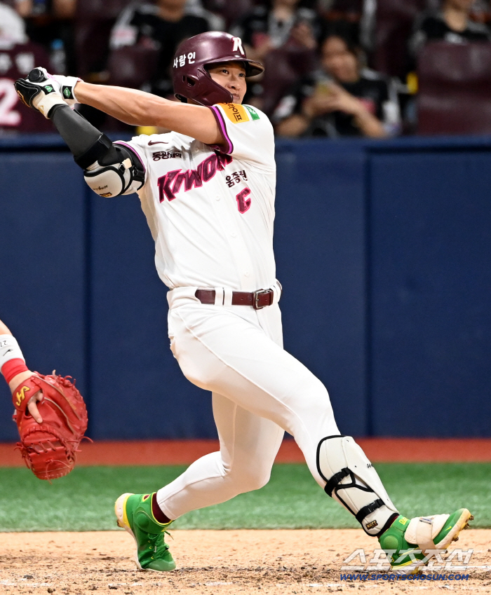  Song Sung-moon's RBI double explodes!