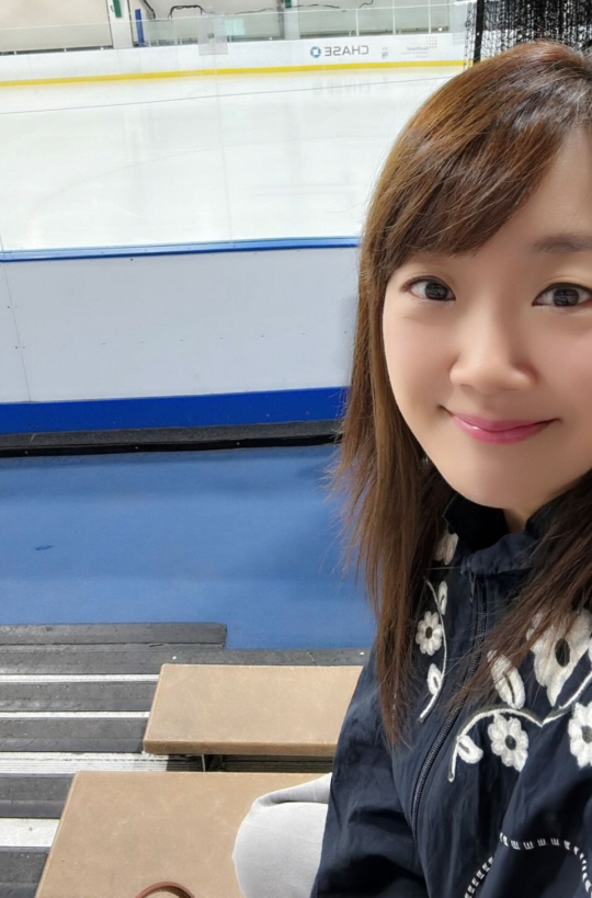 Seo Min-jung, you still look beautiful in your high kick days..Teacher Seo Becomes a Parent of 17-Year-Old Daughter