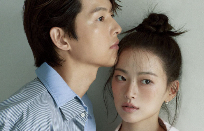 Since Song Joong-ki was 40 and 19 until now..I'm always struggling