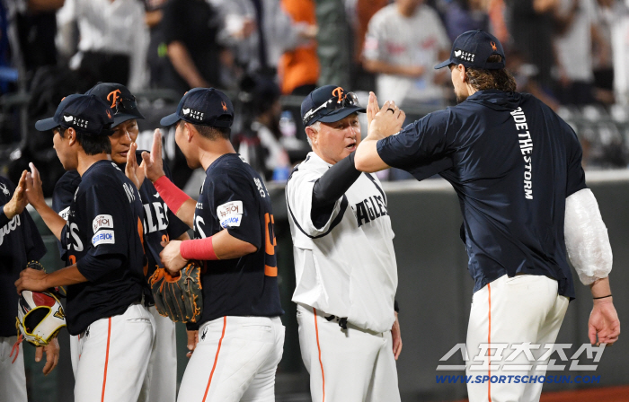 Thanks Kiwoom, now 4G with LG, I'm dreaming of winning the 1st place dramatically...Weiss' winning foothold & final hit → Home run, compliment Noh Si-hwan