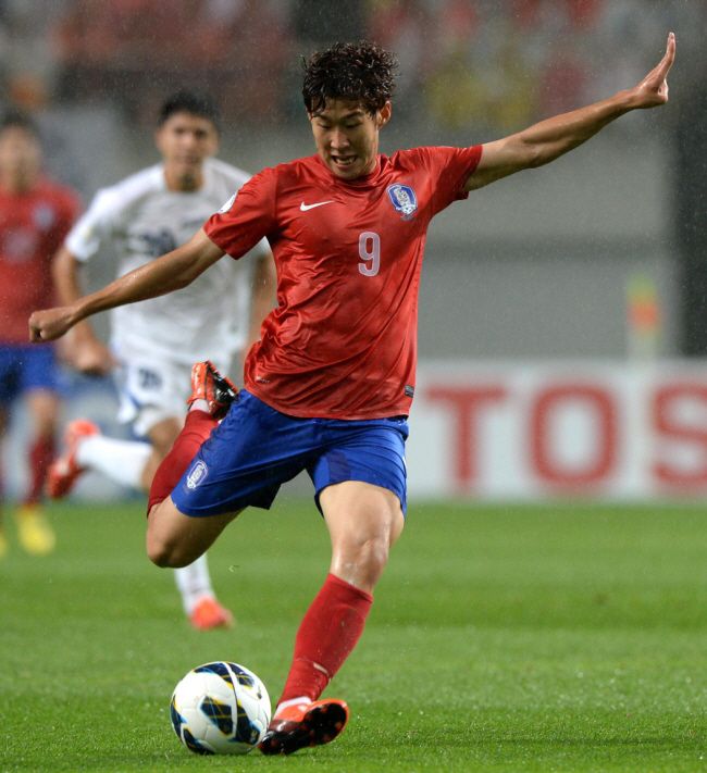 Along with Cha Bum-keun and Hong Myung-bo, Son Heung-min will be replaced in the second half. The 136th A-match tie (against Mexico) is the most ever played
