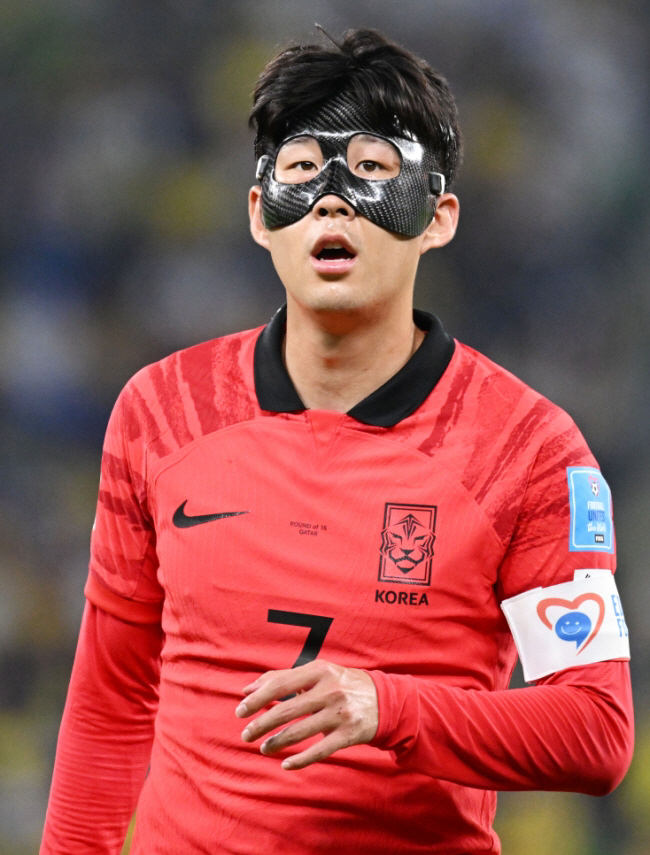 Along with Cha Bum-keun and Hong Myung-bo, Son Heung-min will be replaced in the second half. The 136th A-match tie (against Mexico) is the most ever played