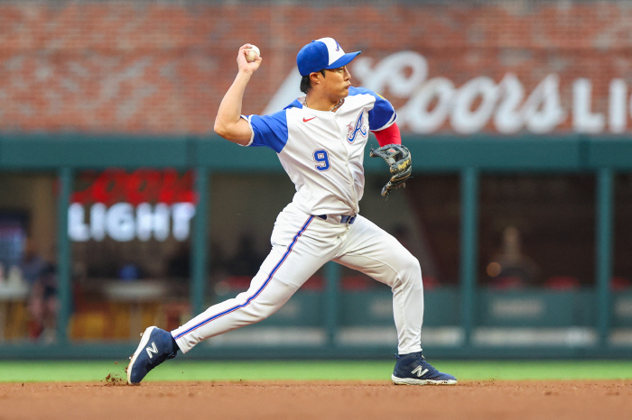 Ha Sung must like ATL Best Friend's Tweets, Eventually Remaining Variables FA Shortstop Market and Boras