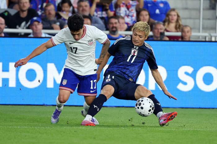 Hong Myung-bo showed the possibility of 1 win and 1 draw in a scoreless, winless portrait collection, and a clear joy and sorrow