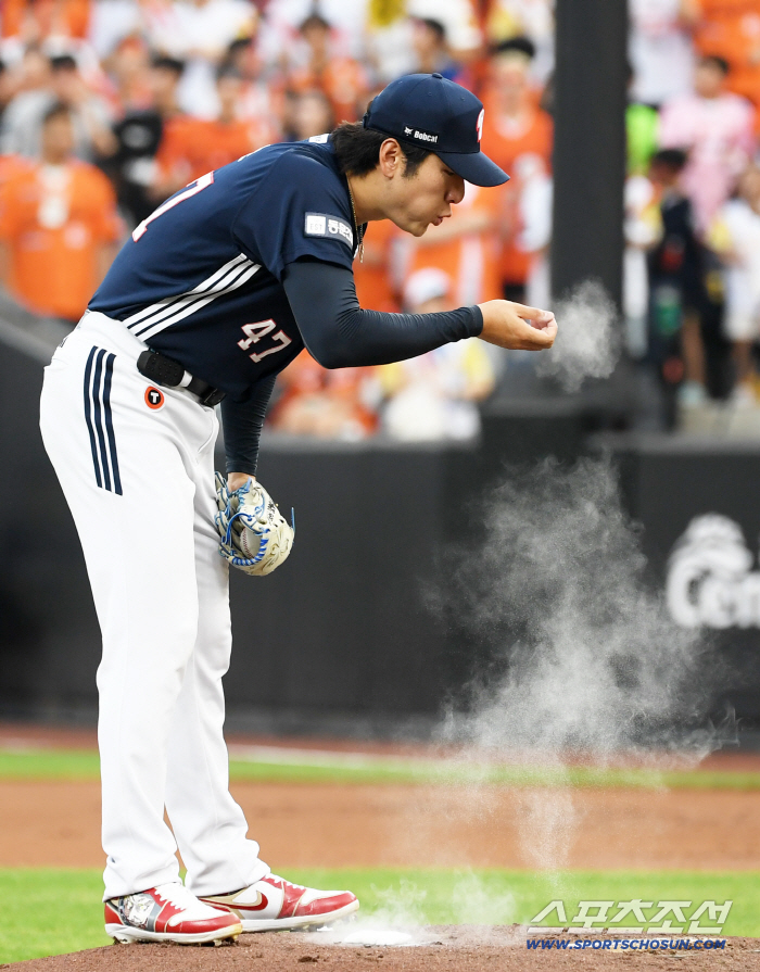 In the seventh inning, he threw 154 kilometers and won 15 games, and the king of the most wins lost three games. Cho Sung-hwan's analysis is the best. Thinking about pitching design 
