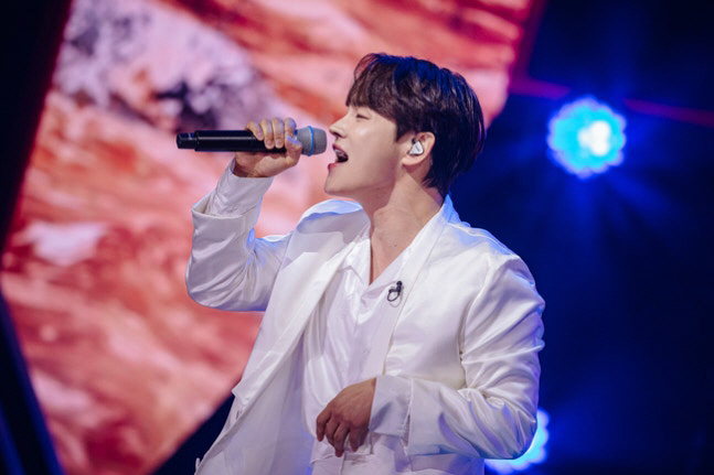 Park Seo-jin, Janggu Performance in 'Korea-Japan King of the Family' captivated Japan...Complete victory on the first stage
