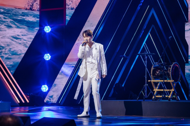 Park Seo-jin, Janggu Performance in 'Korea-Japan King of the Family' captivated Japan...Complete victory on the first stage