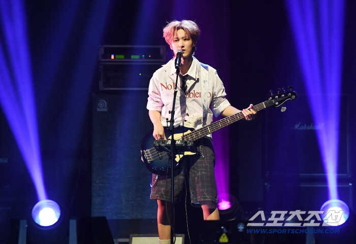  AxMXP Basist Joo Hwan's Performance