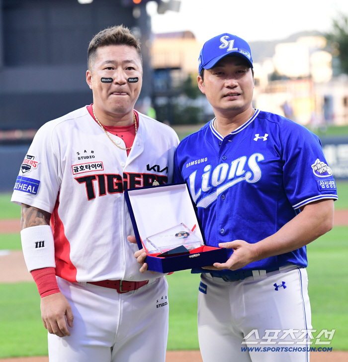  KIA Choi Hyung-woo showed tears during Oh Seung-hwan's retirement tour