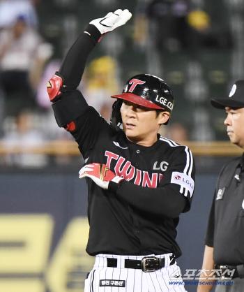  Oh Jihwan, RBI double
