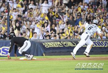  Oh Myung-jin misses the throw