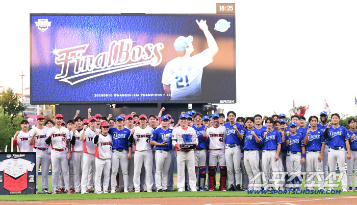  Oh Seung-hwan's retirement tour championship with KIA players