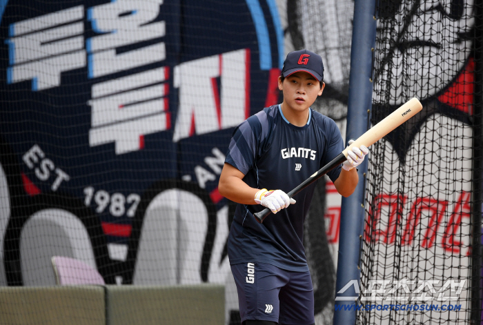  Park Chanhyung fighting spirit