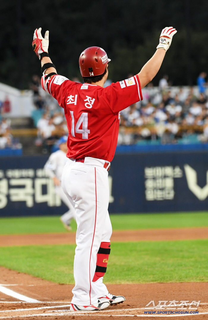 Cannon Corps? We're the original! ERA 0.92 in the second half of the year broke down the steel wall...Choi Jeong X Ahn Sang-hyun Back-to-back wedge shot SSG, grab Samsung and secure third place 