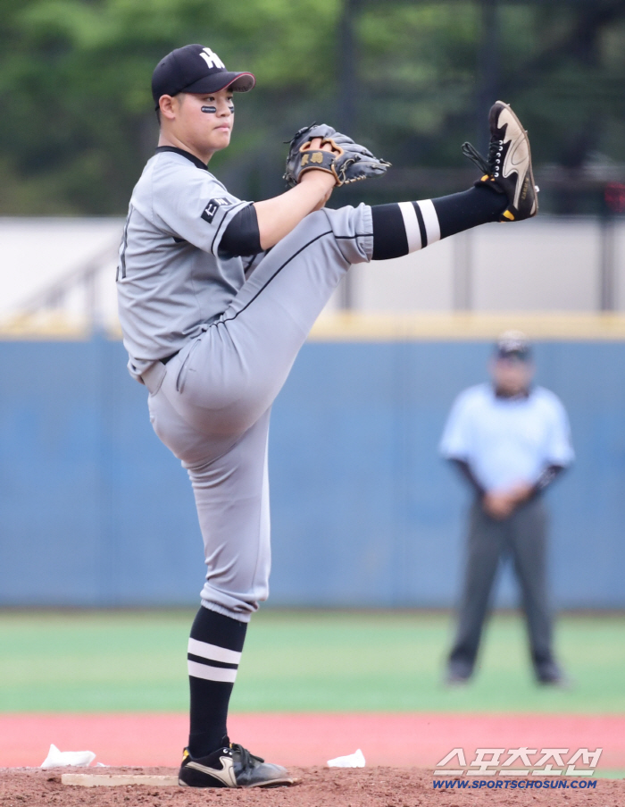 Draft left-hander Choi Dae-eo Junsung Park, national team's no-hit KKKK show of force against South Africa, Oh Jae-won and Ahn Ji-won's four hits and seven RBIs 