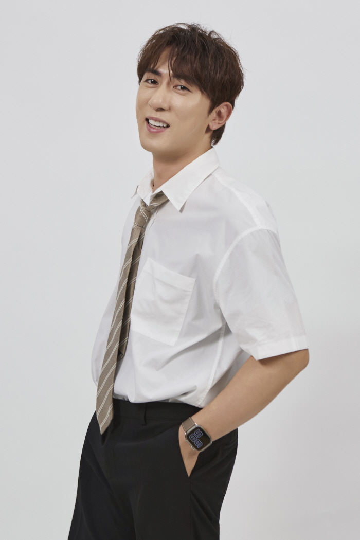  Won-hoon Kim Won-hoon failed to win the Blue Dragon Award? I want to take an irrelevant modifier