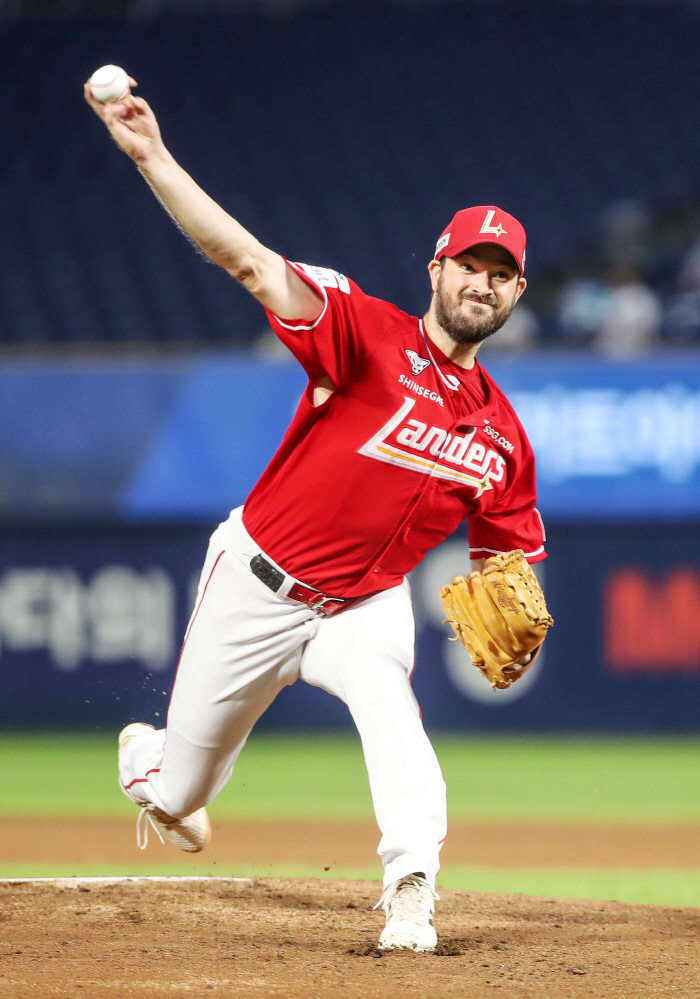 It's 225K, but it's only 10 wins? If there's one thing that A.C.E. is sad about... 