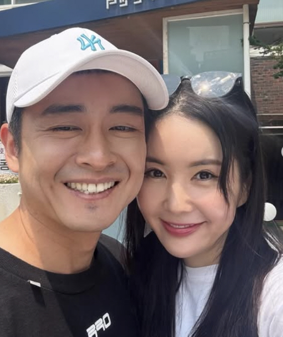 Jang Young-ran ♥ In the middle of the year, 400 pyeong hospital was folded, and the internal aid began at 3 a.m.…an up-and-coming husband