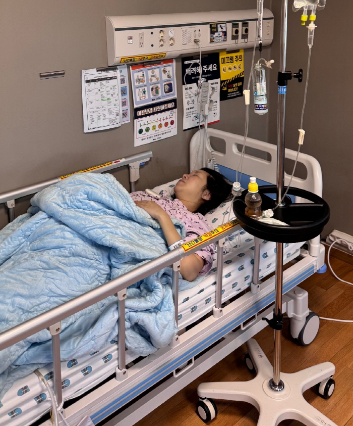 Kim Ji-hye can't breathe in the twin intensive care unit after 6 years of infertility and can't eat powdered milk