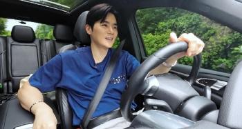 Kim Kang-woo has been in the same car for 13 years and can't sell it because he has a lot of memories with his family (Pyeon Restaurant)